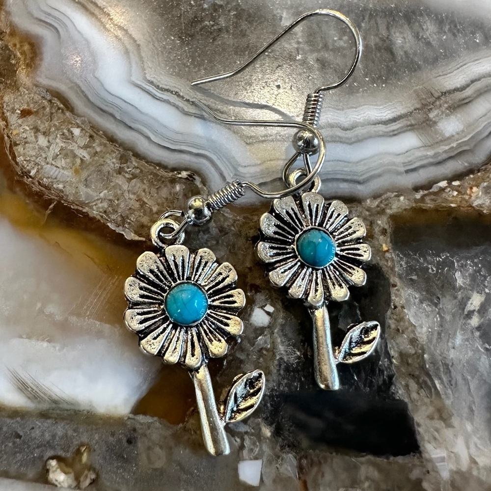 3034 Silver Floral Earrings with Turquoise Colored Accents